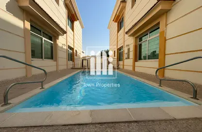 فيلا - 4 غرف نوم - 5 حمامات للايجار في مدينة خليفة - أبوظبي