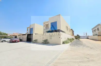 Villa - 5 Bedrooms - 7 Bathrooms for sale in Al Mowaihat 3 - Al Mowaihat - Ajman