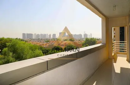 Apartment - 2 Bedrooms - 3 Bathrooms for sale in Olympic Park 3 - Olympic Park Towers - Dubai Sports City - Dubai