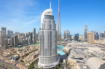 Outdoor Building image for: Apartment - 3 Bedrooms - 3 Bathrooms for rent in Boulevard Point - Downtown Dubai - Dubai, Image 1