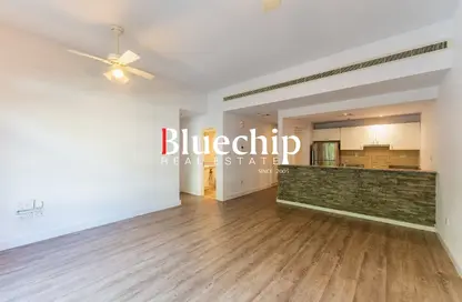 Apartment - 1 Bedroom - 1 Bathroom for sale in Al Nakheel 2 - Al Nakheel - Greens - Dubai Apartment - 1 Bedroom - 1 Bathroom for sale in Al Nakheel 2 - Al Nakheel - Greens - Dubai