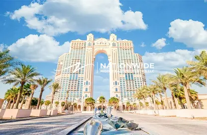 Apartment - 3 Bedrooms - 4 Bathrooms for sale in Fairmont Marina Residences - The Marina - Abu Dhabi