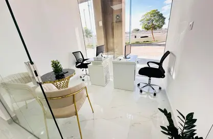 Office Space - Studio - 1 Bathroom for rent in Reem Residency - Al Karama - Dubai
