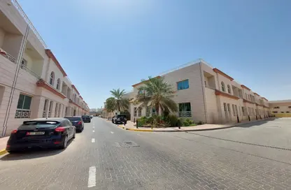 شقة - 3 غرف نوم - 3 حمامات للايجار في الرويكة - المويجي - العين