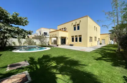 Villa - 3 Bedrooms - 5 Bathrooms for sale in Heritage - Jumeirah Park - Dubai