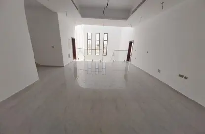 فيلا - 6 غرف نوم - 8 حمامات للايجار في مدينة الرياض - أبوظبي
