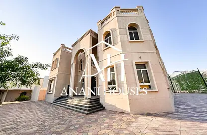 Villa - 5 Bedrooms - 6 Bathrooms for rent in Al Aweer 1 - Al Aweer - Dubai