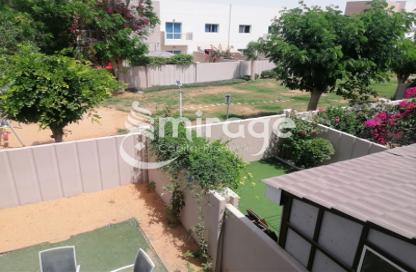 Townhouse - 2 Bedrooms - 3 Bathrooms for rent in Contemporary Style - Al Reef Villas - Al Reef - Abu Dhabi