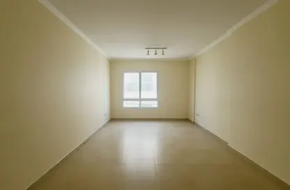 Apartment - 2 Bedrooms - 3 Bathrooms for rent in Muwaileh 29 Building - Muwaileh - Sharjah
