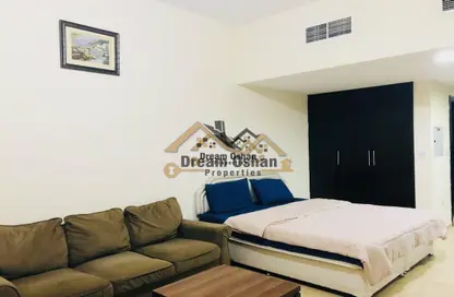 Apartment - Studio - 1 Bathroom for rent in Silicon Gates 1 - Silicon Gates - Dubai Silicon Oasis - Dubai