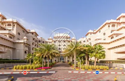 Apartment - 3 Bedrooms - 3 Bathrooms for rent in Mughal - Grandeur Residences - Palm Jumeirah - Dubai