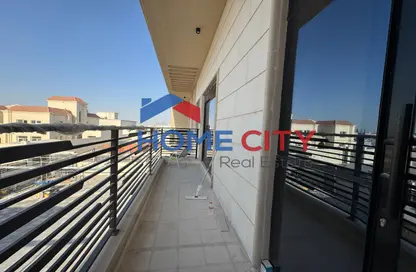 شقة - 4 غرف نوم - 3 حمامات للايجار في مدينة الرياض - أبوظبي