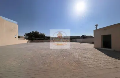 أرض - استوديو للايجار في المنطقة الصناعية 11 - المنطقة الصناعية بالشارقة - الشارقة