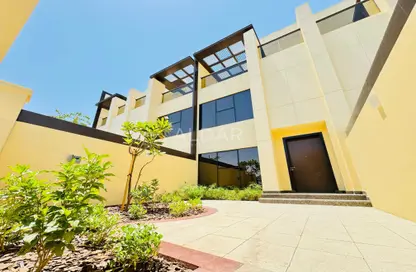 Villa - 3 Bedrooms - 5 Bathrooms for rent in Heilbronn Villas - Jumeirah Village Circle - Dubai