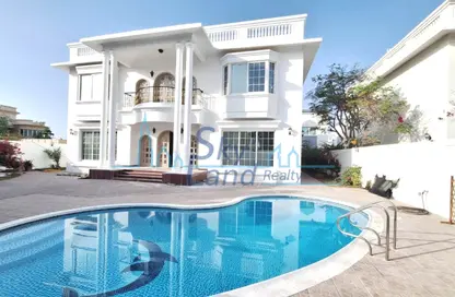 Villa - 5 Bedrooms - 5 Bathrooms for rent in Umm Suqeim 1 Villas - Umm Suqeim 1 - Umm Suqeim - Dubai