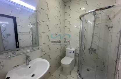 شقة - 1 حمام للايجار في مركز محمد بن زايد - مدينة محمد بن زايد - أبوظبي