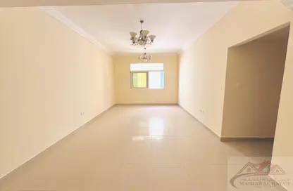 Apartment - 2 Bedrooms - 2 Bathrooms for rent in Muwaileh 29 Building - Muwaileh - Sharjah