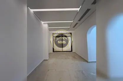 شقة - 2 غرف نوم - 3 حمامات للايجار في روضة أبو ظبي - أبوظبي شقة - 2 غرف نوم - 3 حمامات للايجار في روضة أبو ظبي - أبوظبي