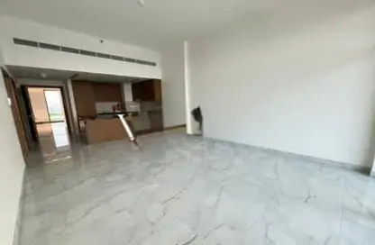 شقة - غرفة نوم - 2 حمامات للايجار في عزيزي فيستا - ستوديو سيتي - دبي شقة - غرفة نوم - 2 حمامات للايجار في عزيزي فيستا - ستوديو سيتي - دبي