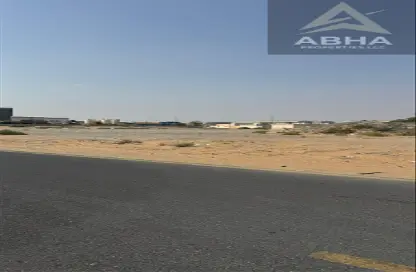 Warehouse - Studio - 2 Bathrooms for sale in Al Sajaa Industrial - Al Sajaa - Sharjah