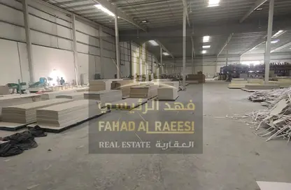 مستودع - استوديو - 2 حمامات للايجار في أم الثعوب - أم القيوين