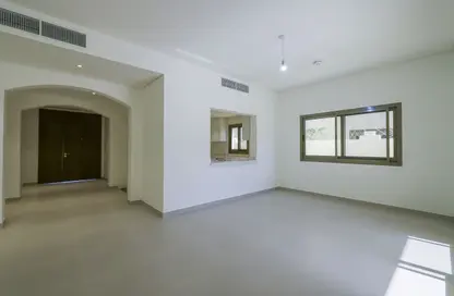 فيلا - 3 غرف نوم - 4 حمامات للايجار في جاردن فيو فيلا - قرية جبل علي - جبل علي - دبي