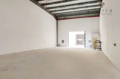 Warehouse - Studio - 1 Bathroom for rent in Jebel Ali Industrial 1 - Jebel Ali Industrial - Jebel Ali - Dubai