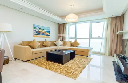 Living Room image for: Apartment - 1 Bedroom - 2 Bathrooms for rent in Meera MAAM Residence - Corniche Road - Abu Dhabi, Image 1