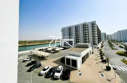 Apartment - Studio - 1 Bathroom for sale in Waters Edge - Yas Island - Abu Dhabi