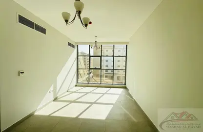 Apartment - 2 Bedrooms - 3 Bathrooms for rent in Muwaileh 29 Building - Muwaileh - Sharjah