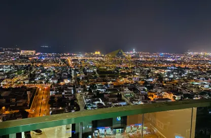Apartment - 2 Bedrooms - 3 Bathrooms for rent in Sheikh Zayed Road - Dubai