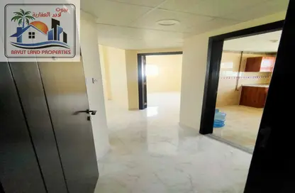 Apartment - 1 Bedroom - 1 Bathroom for rent in Muweileh Community - Muwaileh Commercial - Sharjah