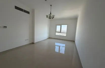 Apartment - 2 Bedrooms - 2 Bathrooms for rent in Al Majaz 2 - Al Majaz - Sharjah