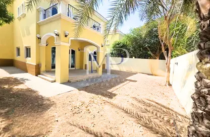 Villa - 3 Bedrooms - 4 Bathrooms for rent in Legacy - Jumeirah Park - Dubai