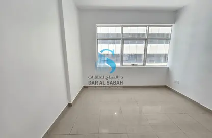 Apartment - 2 Bedrooms - 2 Bathrooms for rent in Al Nahda Complex - Al Nahda - Sharjah