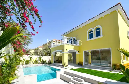 Villa - 4 Bedrooms - 5 Bathrooms for sale in Legacy - Jumeirah Park - Dubai