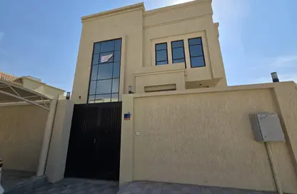 فيلا - 5 غرف نوم - 7 حمامات للايجار في الحليو 2 - الحليو - عجمان