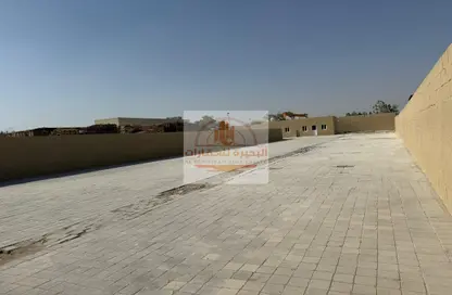 Land - Studio for rent in Al Jlail - Al Sajaa - Sharjah