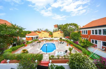 Villa - 4 Bedrooms - 5 Bathrooms for rent in Al Safa 2 Villas - Al Safa 2 - Al Safa - Dubai