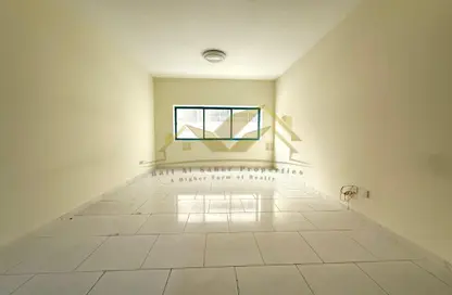 Apartment - 1 Bedroom - 1 Bathroom for rent in Mankhool Road - Bur Dubai - Dubai