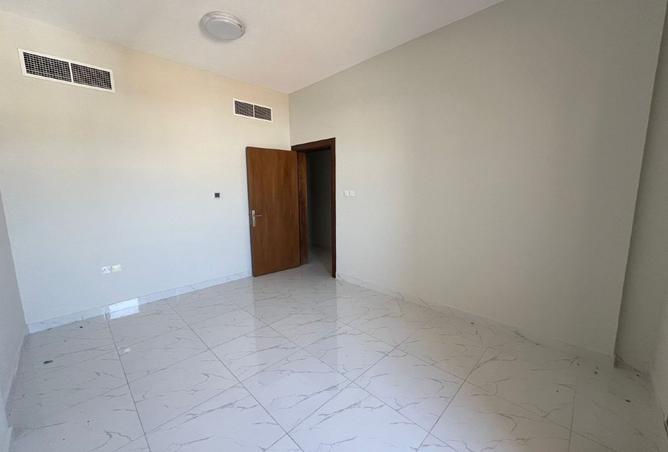 16005328 - Property Image 3