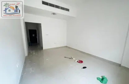 Apartment - Studio - 1 Bathroom for rent in Al Rashidiya 3 - Al Rashidiya - Ajman