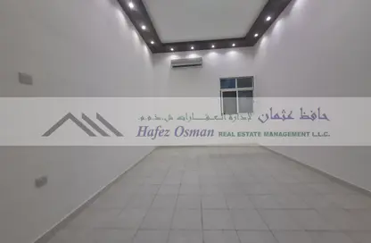 شقة - غرفة نوم - 1 حمام للايجار في منطقة بين الجسرين - أبوظبي
