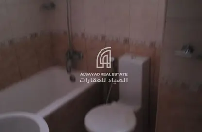 شقة - 3 غرف نوم - 3 حمامات للايجار في شارع التعاون الجديد - التعاون - الشارقة