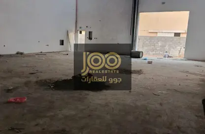 Warehouse - Studio for rent in Umm Al Thuoob - Umm Al Quwain