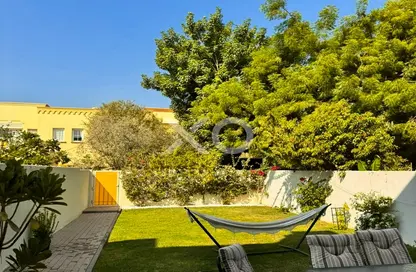 Villa - 2 Bedrooms - 3 Bathrooms for rent in Springs 14 - The Springs - Dubai