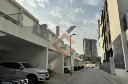 Townhouse - 3 Bedrooms - 3 Bathrooms for sale in Yellow Villa - Jumeirah Village Circle - Dubai