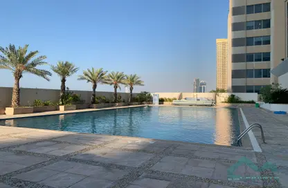Pool image for: Retail - Studio for rent in Business Central Tower B - Business Central - Dubai Media City - Dubai, Image 1