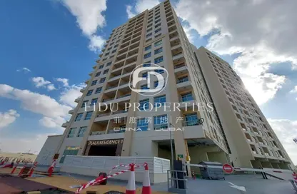 Apartment - 2 Bedrooms - 3 Bathrooms for sale in Etlala Residence 1 - Etlala Residence - Dubai Land Residence Complex - Dubai