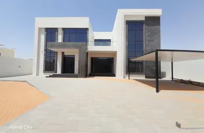 Villa - 5 Bedrooms - 7 Bathrooms for rent in Madinat Al Riyad - Abu Dhabi